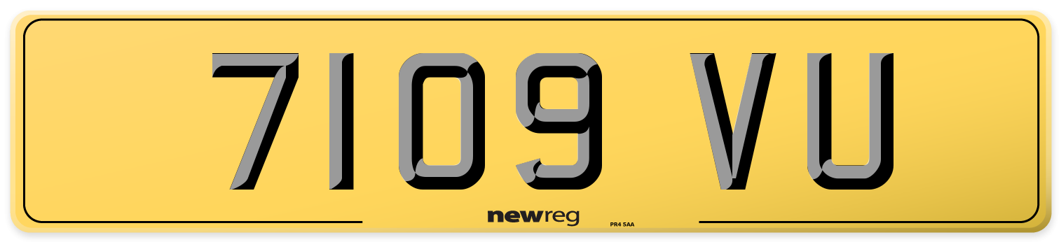7109 VU Rear Number Plate
