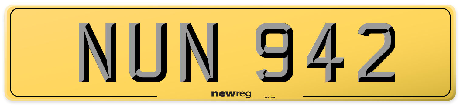 NUN 942 Rear Number Plate